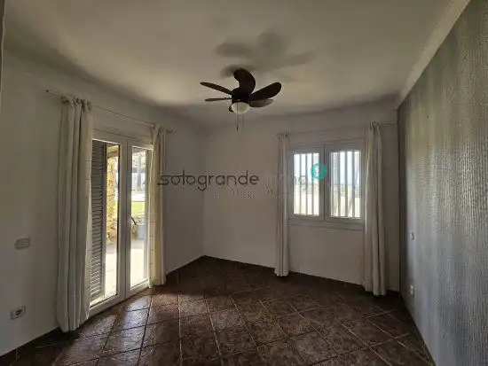 Sala de estar de Casa o chalet en venta en Manilva con Terraza