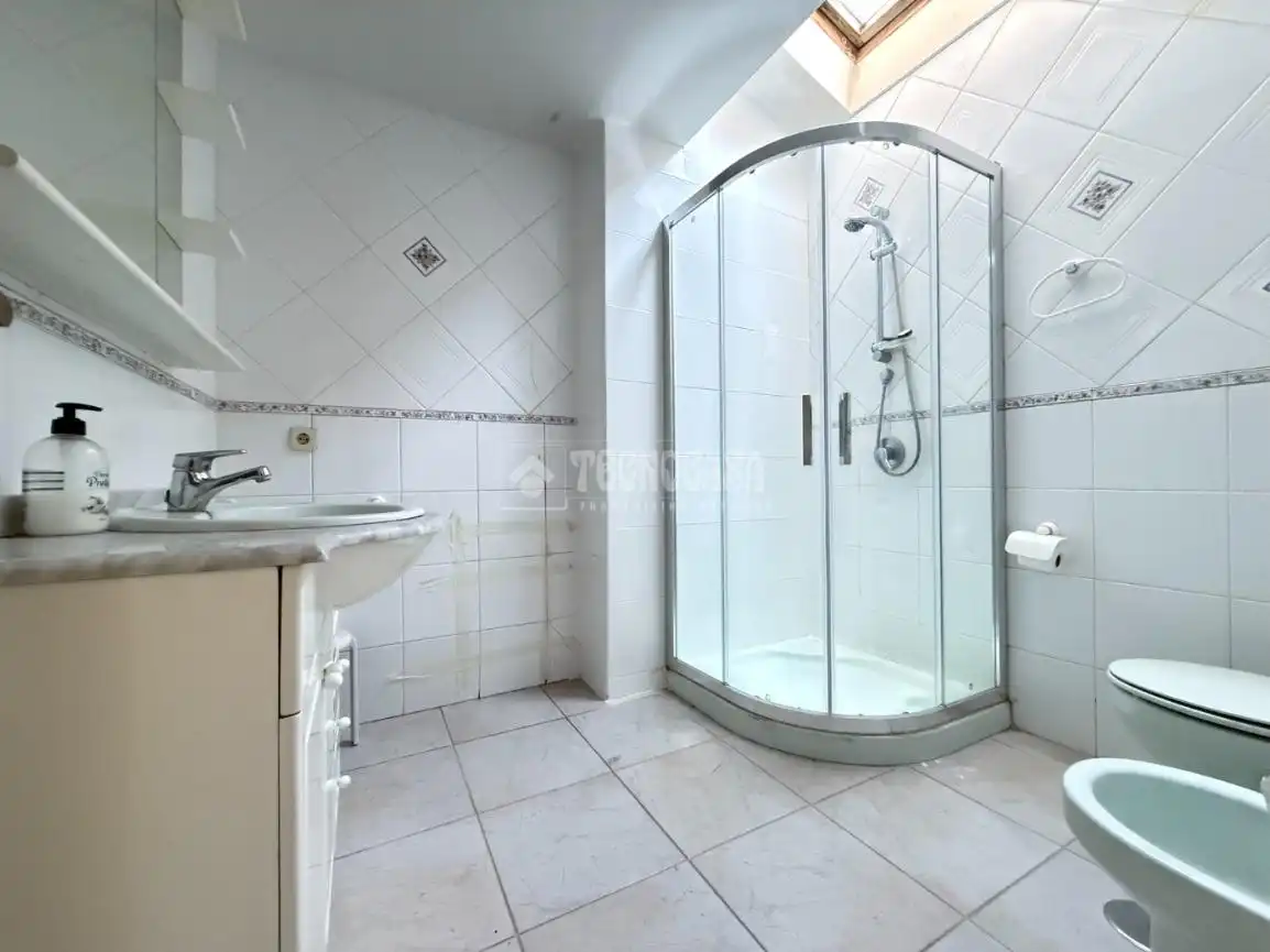 Baño de Casa adosada en venta en Galapagar con Calefacción