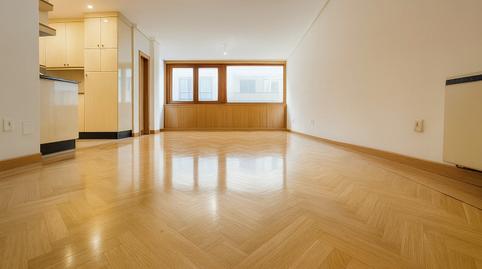 Foto 5 de Piso de alquiler en Plaza Obispo José Eguino y Trecu, Centro - Ayuntamiento, Santander