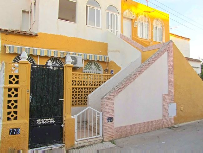 Vista exterior de Casa o chalet en venta en Los Alcázares