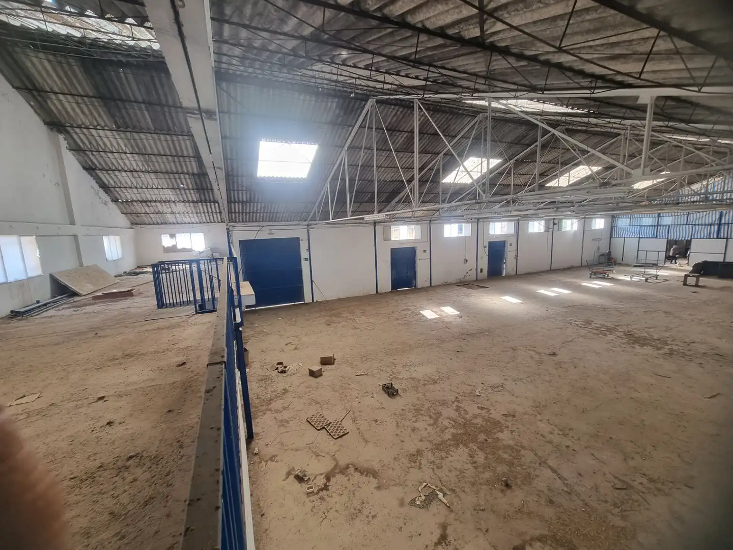 Vista exterior de Nave industrial en venta en Pechina