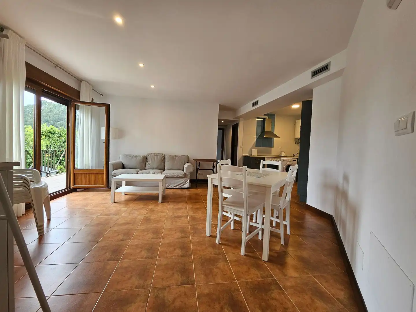 Sala de estar de Piso en venta en Alfoz de Lloredo con Aire acondicionado