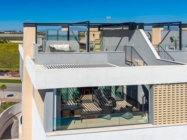 Attique avec piscine à vendre à Mar Menor Golf