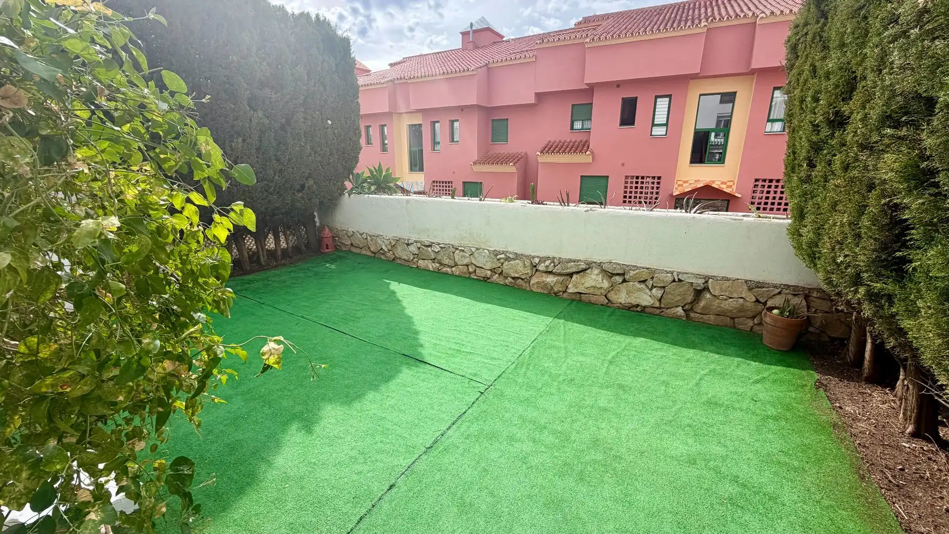 Jardí de Apartament de lloguer en Torreblanca del Sol
