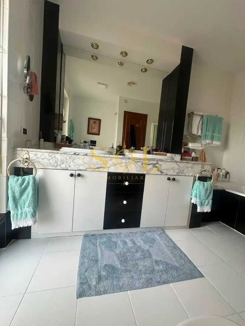Casa pareada con terraza en venta en Calle Federico Castañón, imagen 79