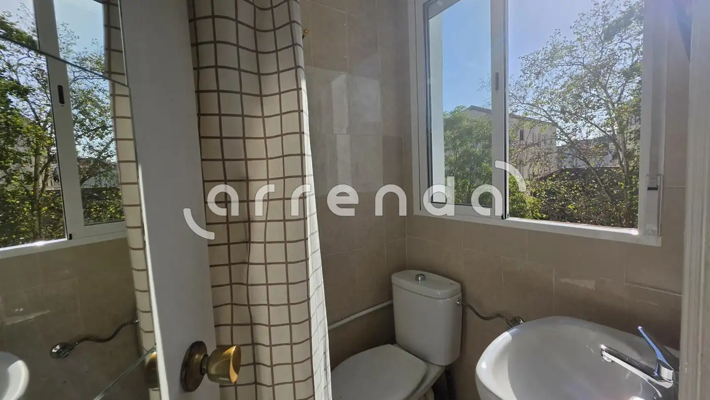 Baño de Estudio de alquiler en Madrid