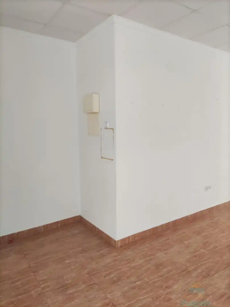 Local comercial de lloguer a Totana, imagen 5