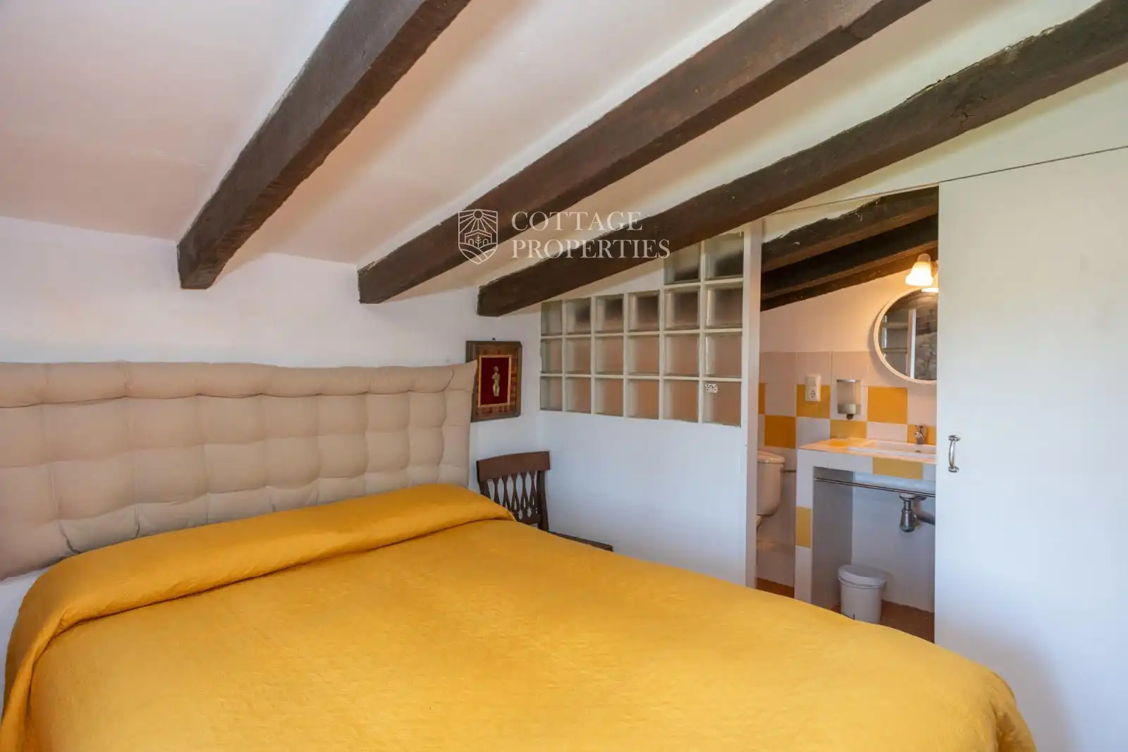Habitación de Finca rústica en venta en Maià de Montcal con Calefacción y Piscina