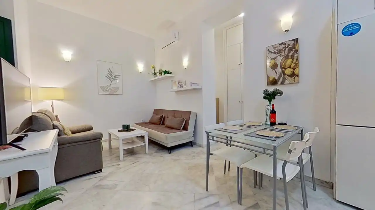 Sala de estar de Apartamento en venta en Sevilla con Aire acondicionado, Amueblado y Lavadora