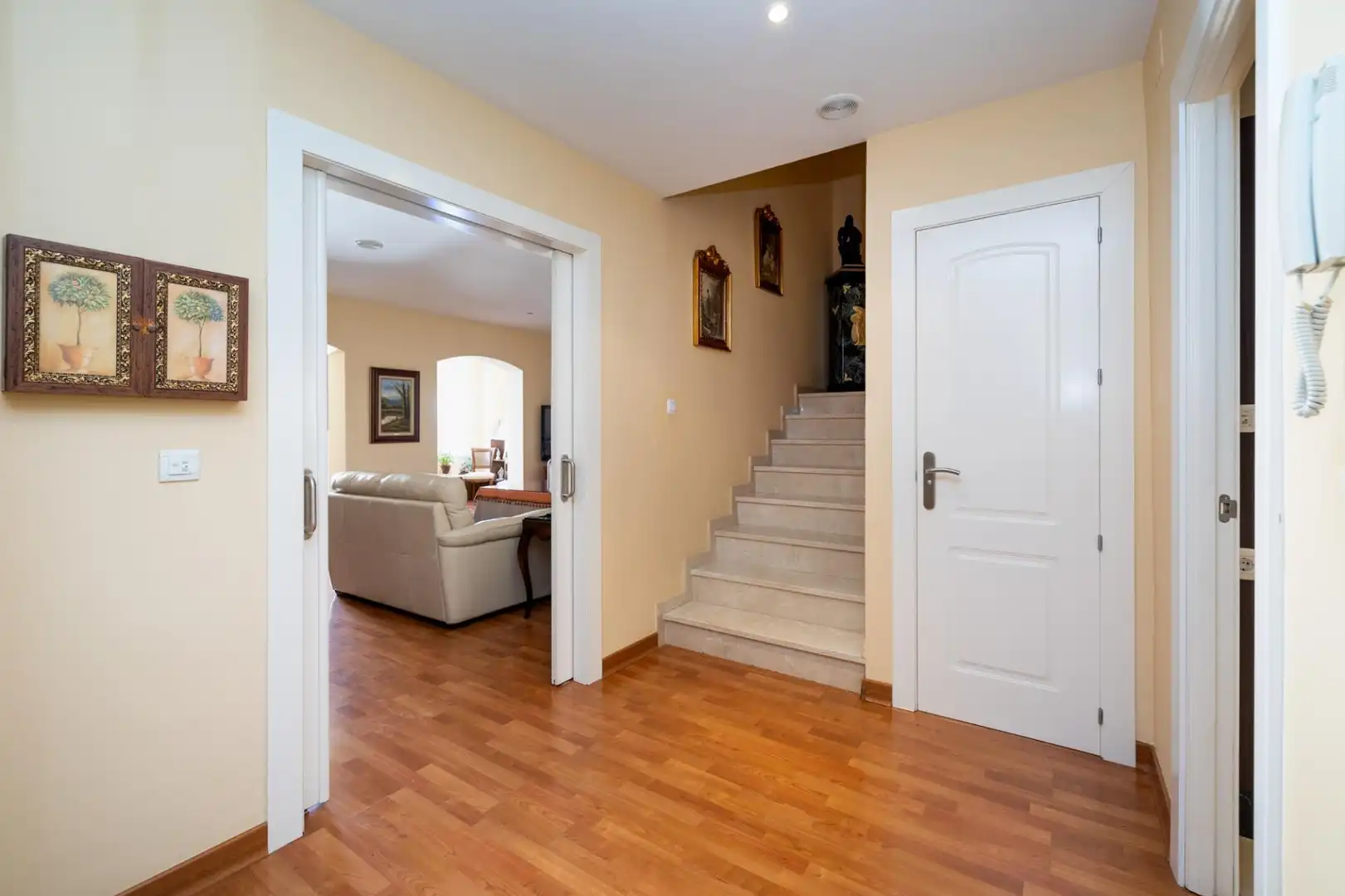 Detached homes for sale in Loja  with Air Conditioner, Heating and Parquet flooring