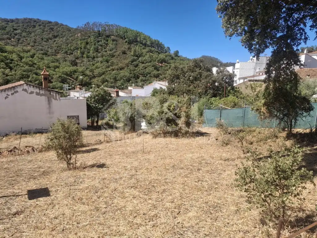 Wohnbaugrundstück zum Verkauf in Aracena, imagen 2