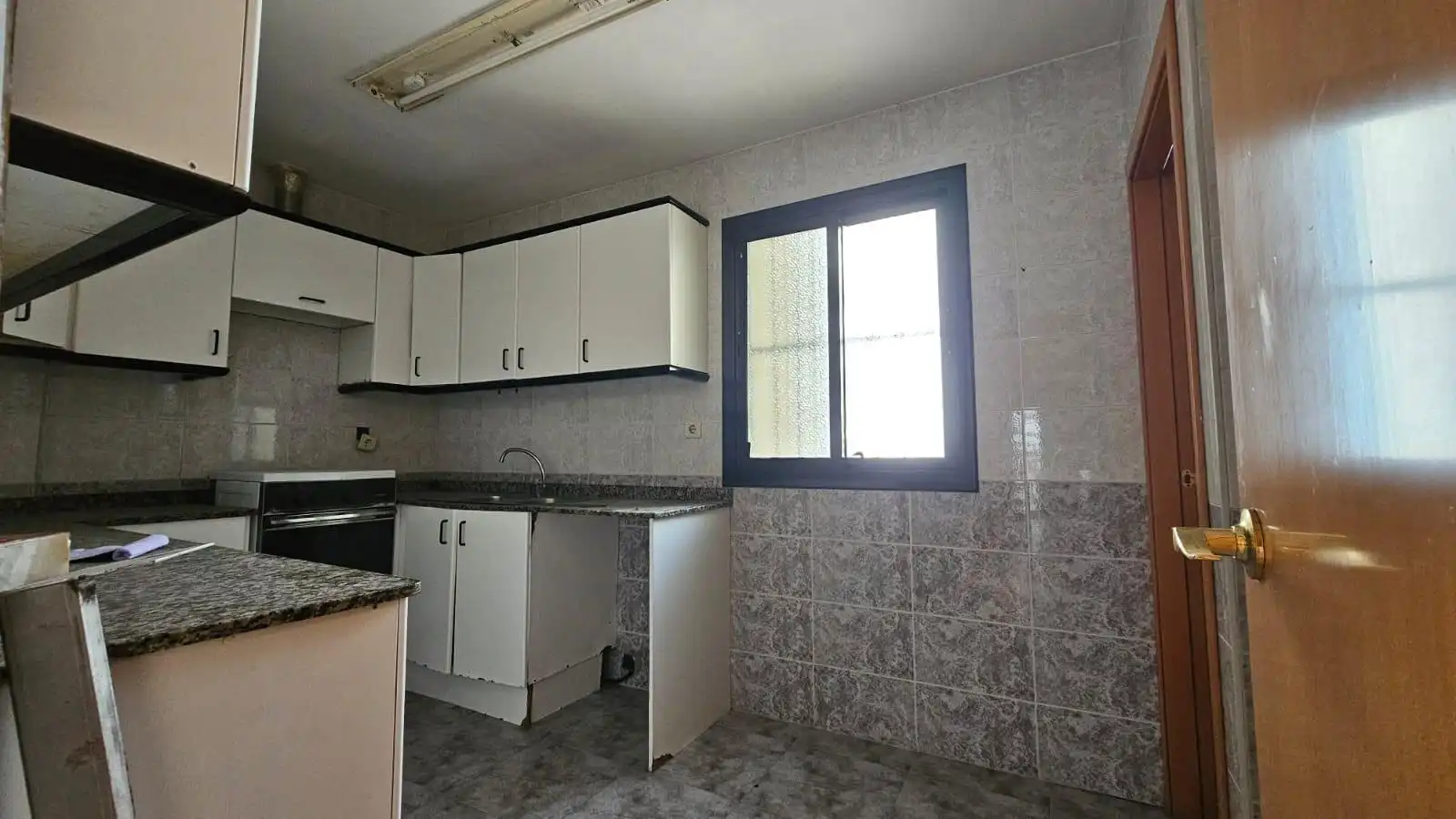 Kitchen of Flat for sale in Calafell  with Private garden, Terrace and Balcony