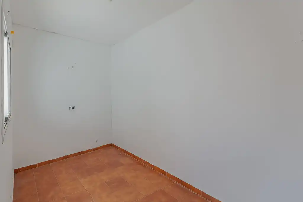 Habitación de Casa adosada en venta en Alameda