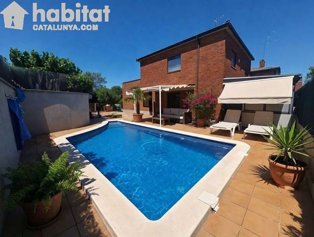 Casa-chalet en Venta en Masquefa