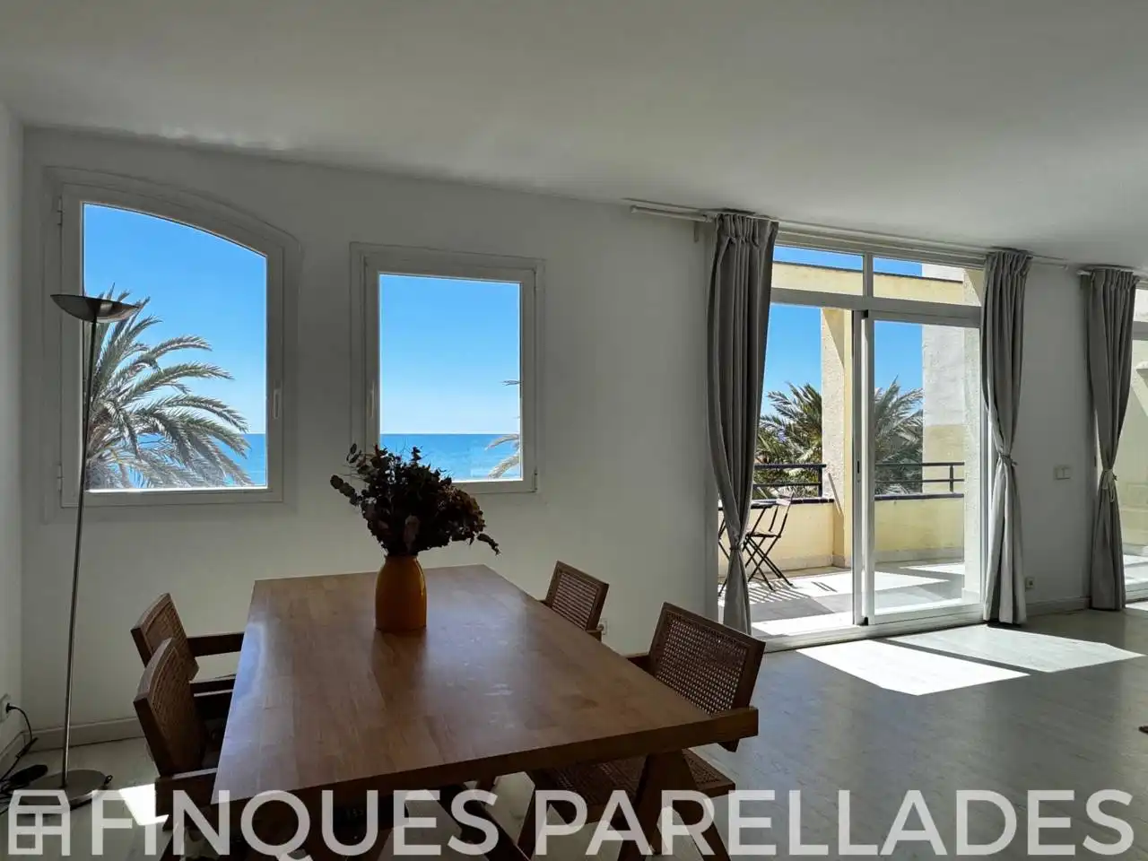 Dining room of Attic for sale in Sitges  with Air Conditioner, Heating and Parquet flooring