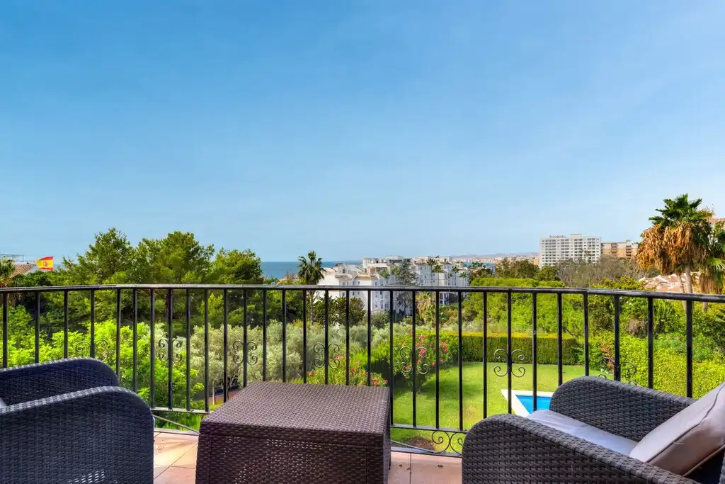 Villa con terrazza in vendita a Torrequebrada, imagen 3