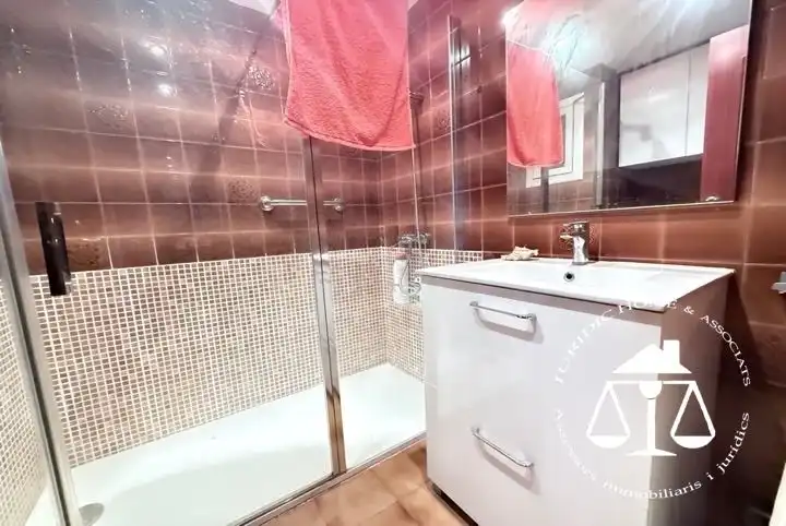 Baño de Piso en venta en Esplugues de Llobregat con Aire acondicionado, Calefacción y Terraza