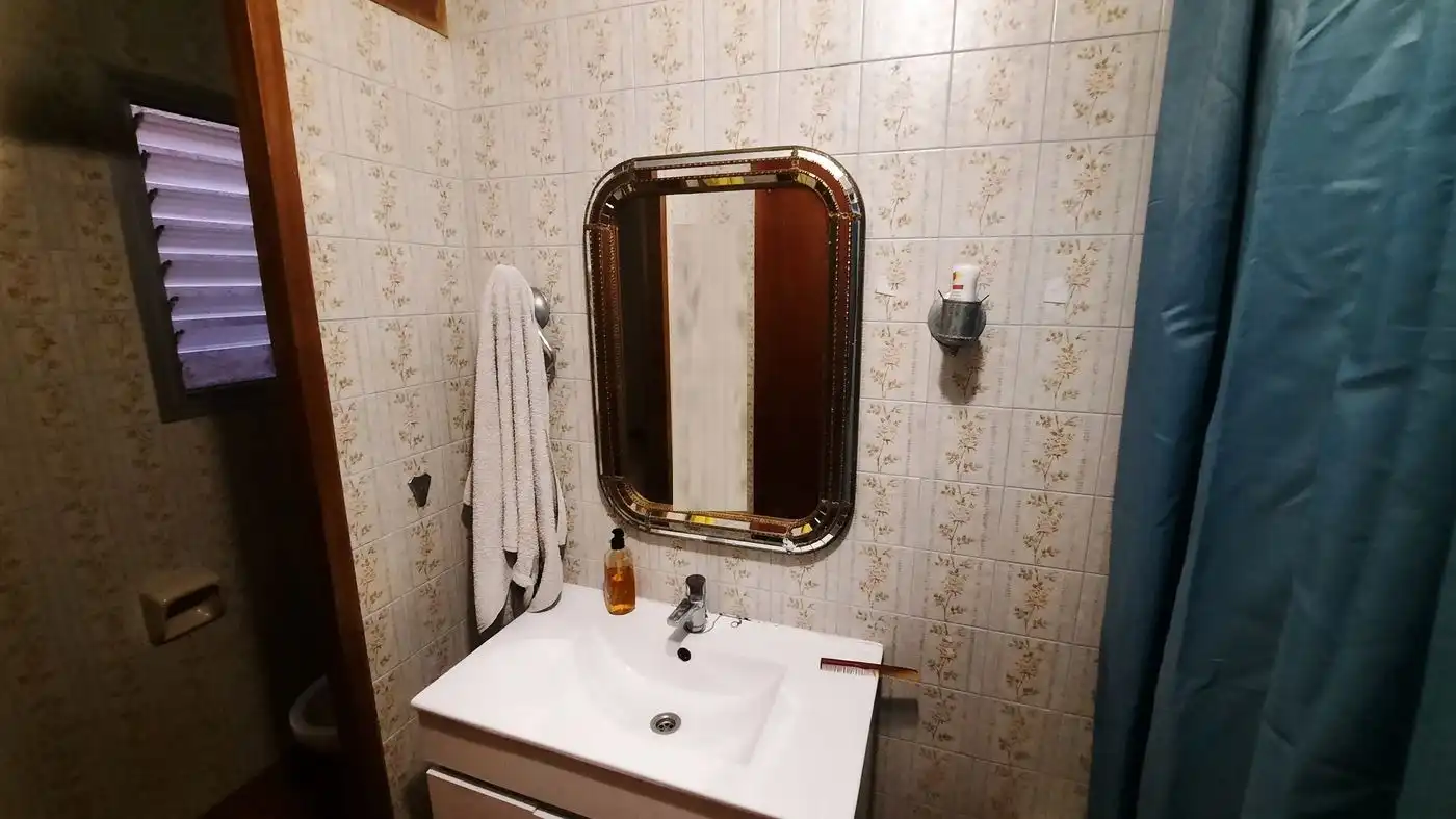 Bany de Pis en venda en Amposta amb Terrassa, Moblat i Balcó