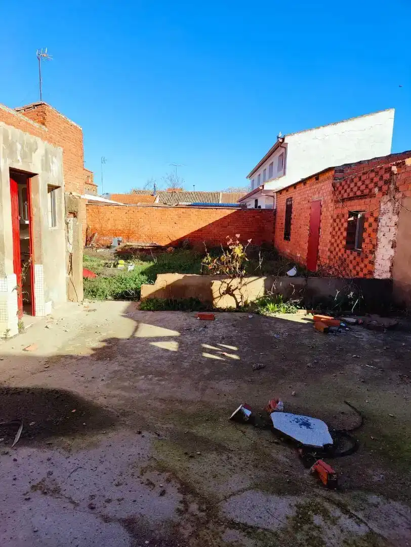 Planta baja en venta en El Robledo  