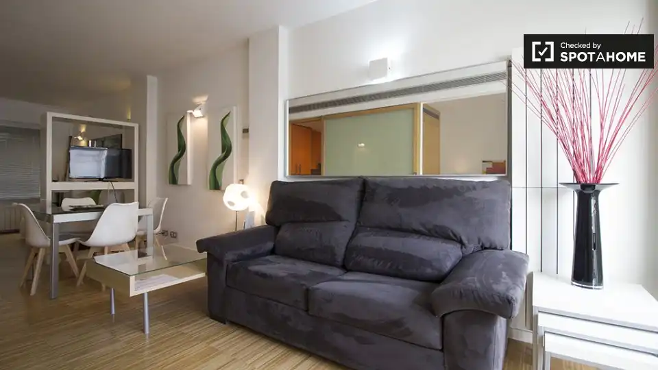 Flat with terrace to rent in Centro, imagen 5