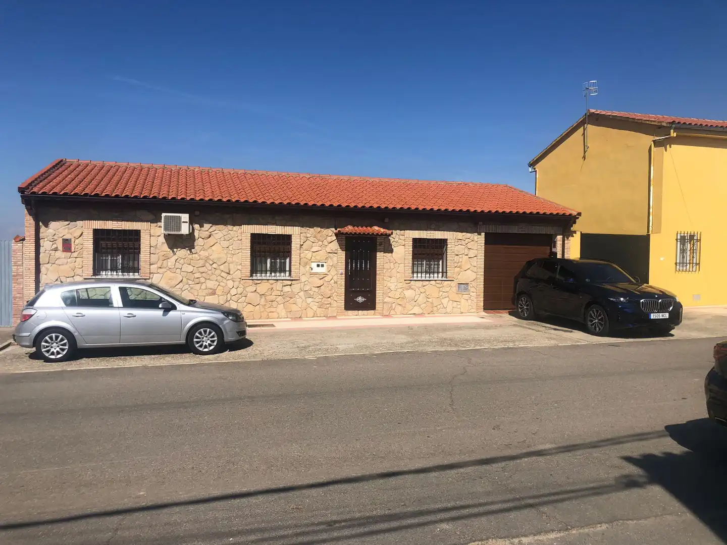 Exterior view of Houses for sale in Plasencia  with Private garden, Swimming Pool and Furnished