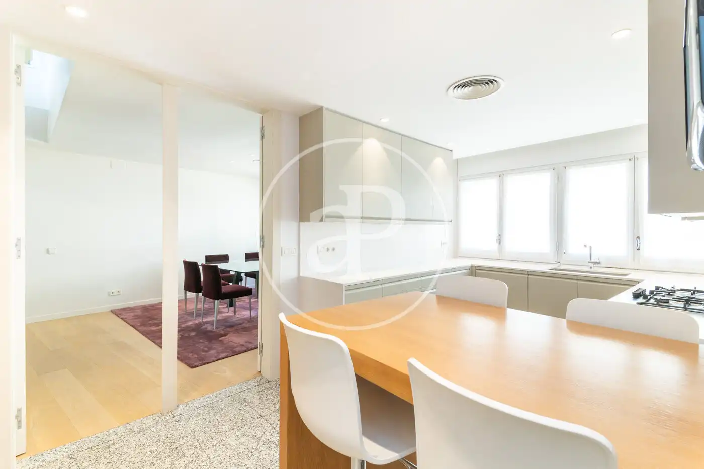 Dining room of Flat for rent in Barcelona  with Air Conditioner, Heating and Terrace