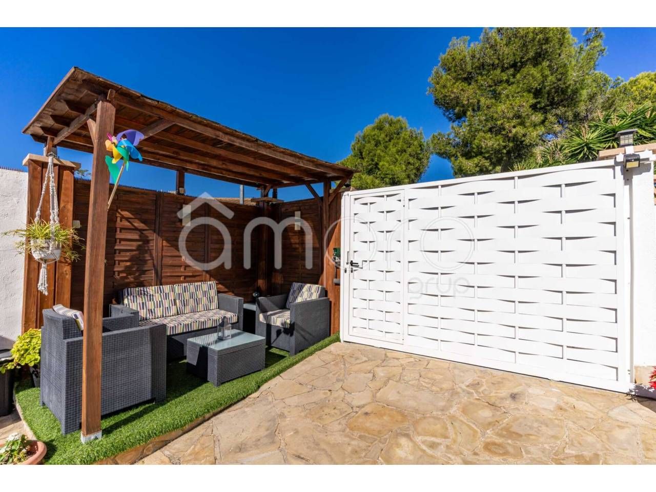 Jardí de Casa adosada en venda en La Pobla de Montornès   amb Aire condicionat, Jardí privat i Parquet