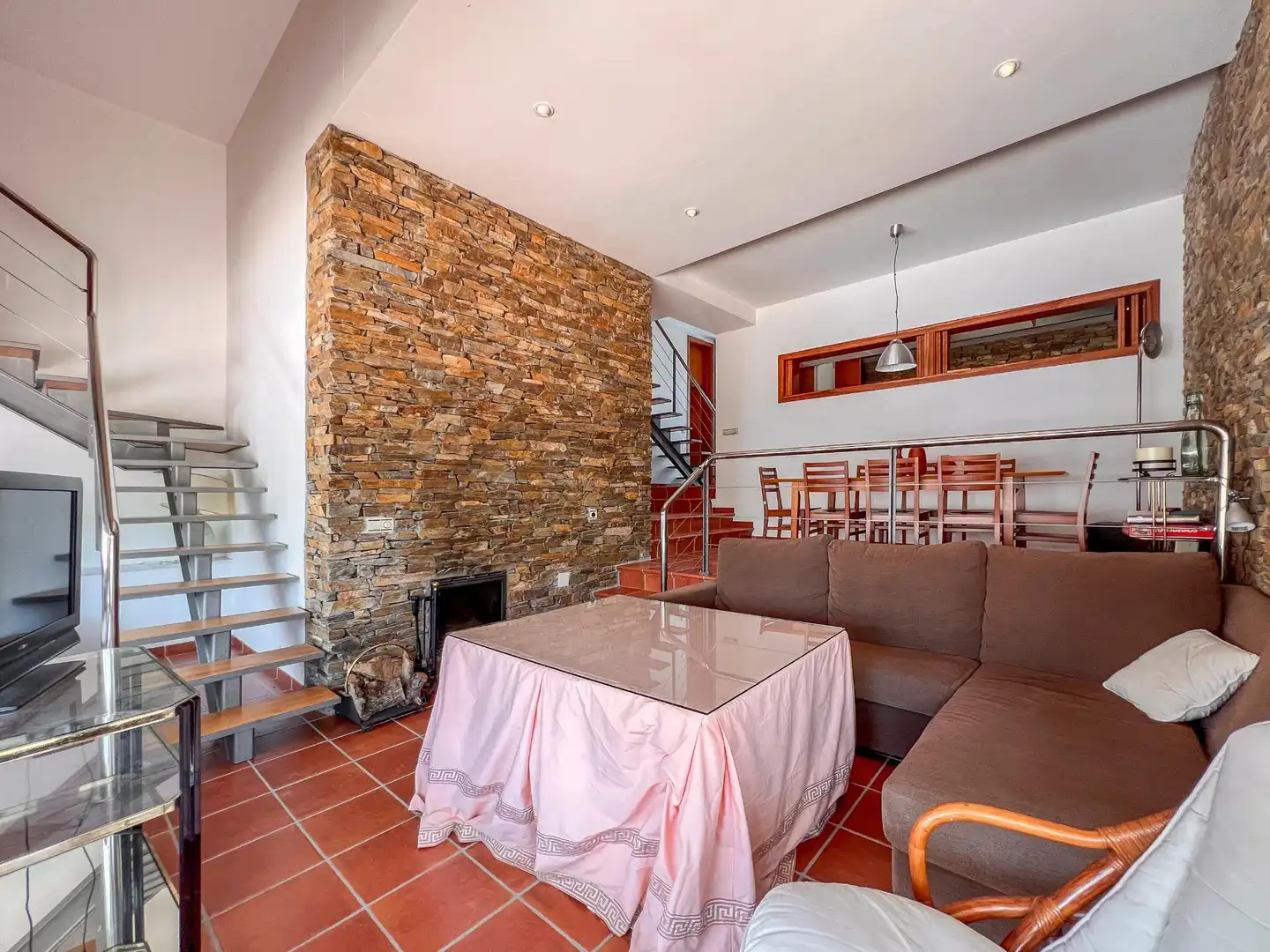 Sala d'estar de Casa o xalet en venda en Fondón amb Jardí privat i Terrassa