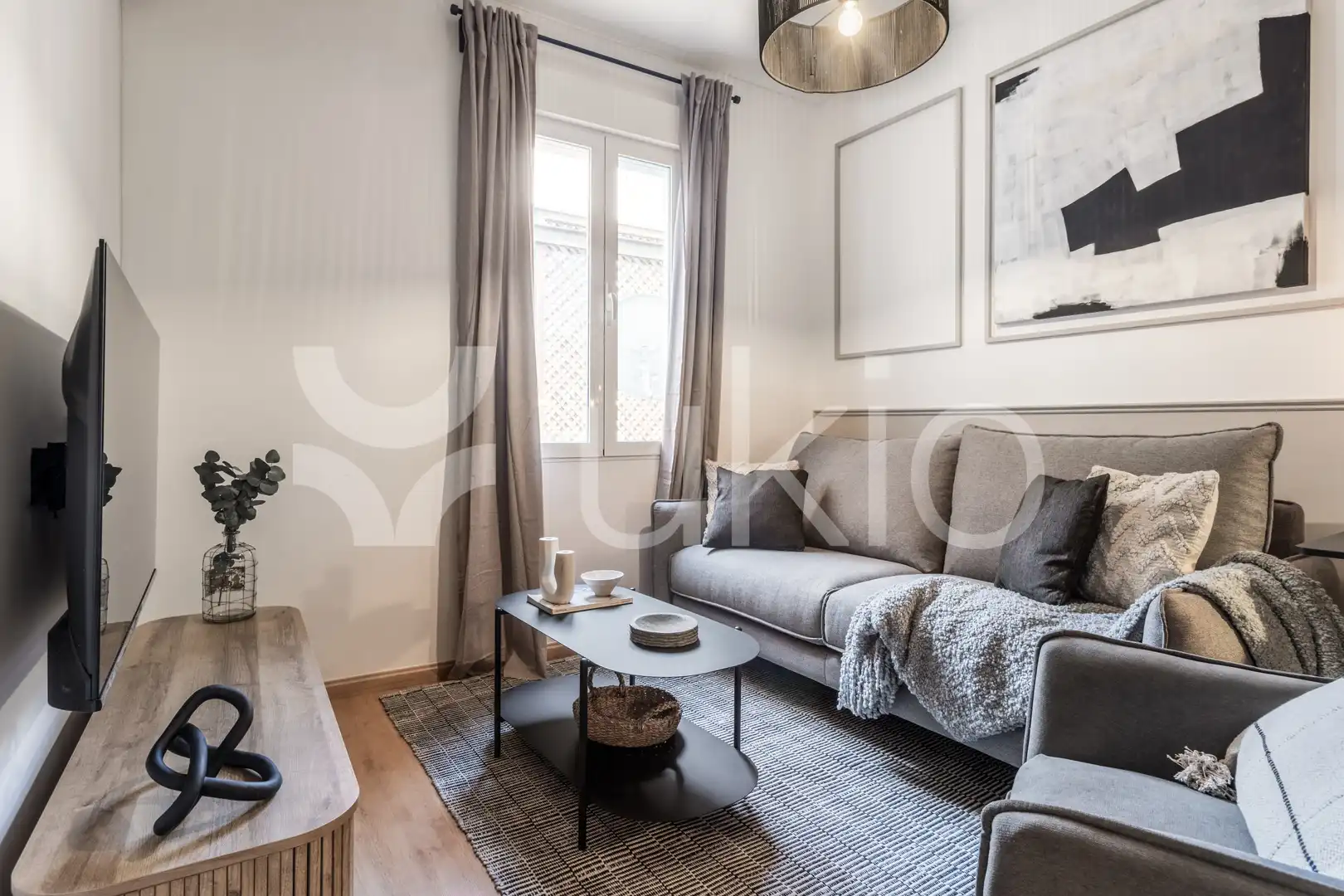 Sala de estar de Apartamento de alquiler en Madrid con Aire acondicionado, Calefacción y Amueblado