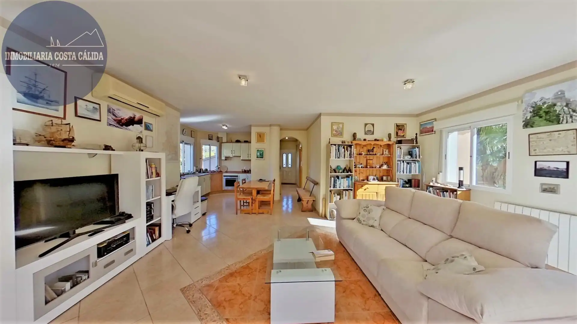 Sala de estar de Casa o chalet en venta en Águilas con Aire acondicionado, Calefacción y Jardín privado