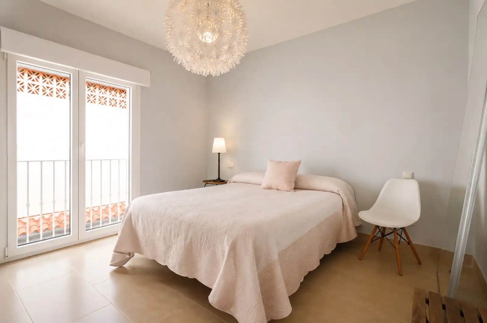 Dormitori de Apartament en venda en Sotogrande amb Aire condicionat, Moblat i Balcó