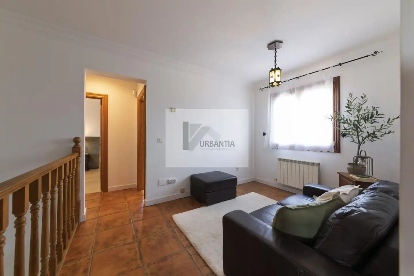Sala d'estar de Casa o xalet en venda en Olóriz / Oloritz amb Aire condicionat, Calefacció i Jardí privat