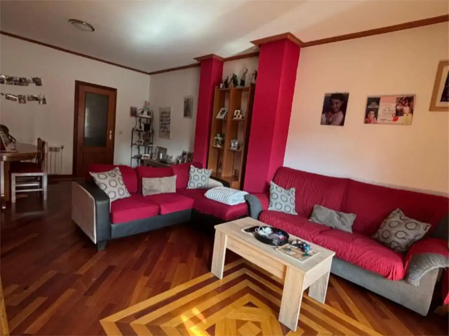 Sala d'estar de Pis en venda en Riópar amb Aire condicionat, Parquet i Moblat