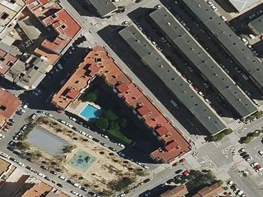 Villa zum Verkauf in AVDA FILIPINAS 12 000 -1 23