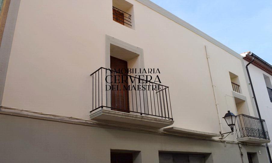 Foto 1 de Casa adosada en venda a Tírig, Castellón