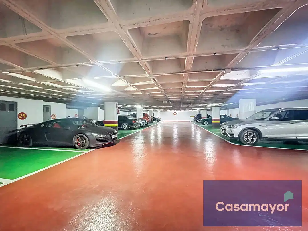 Garage for sale in Carrer Navas, 41, Barrio del Centro