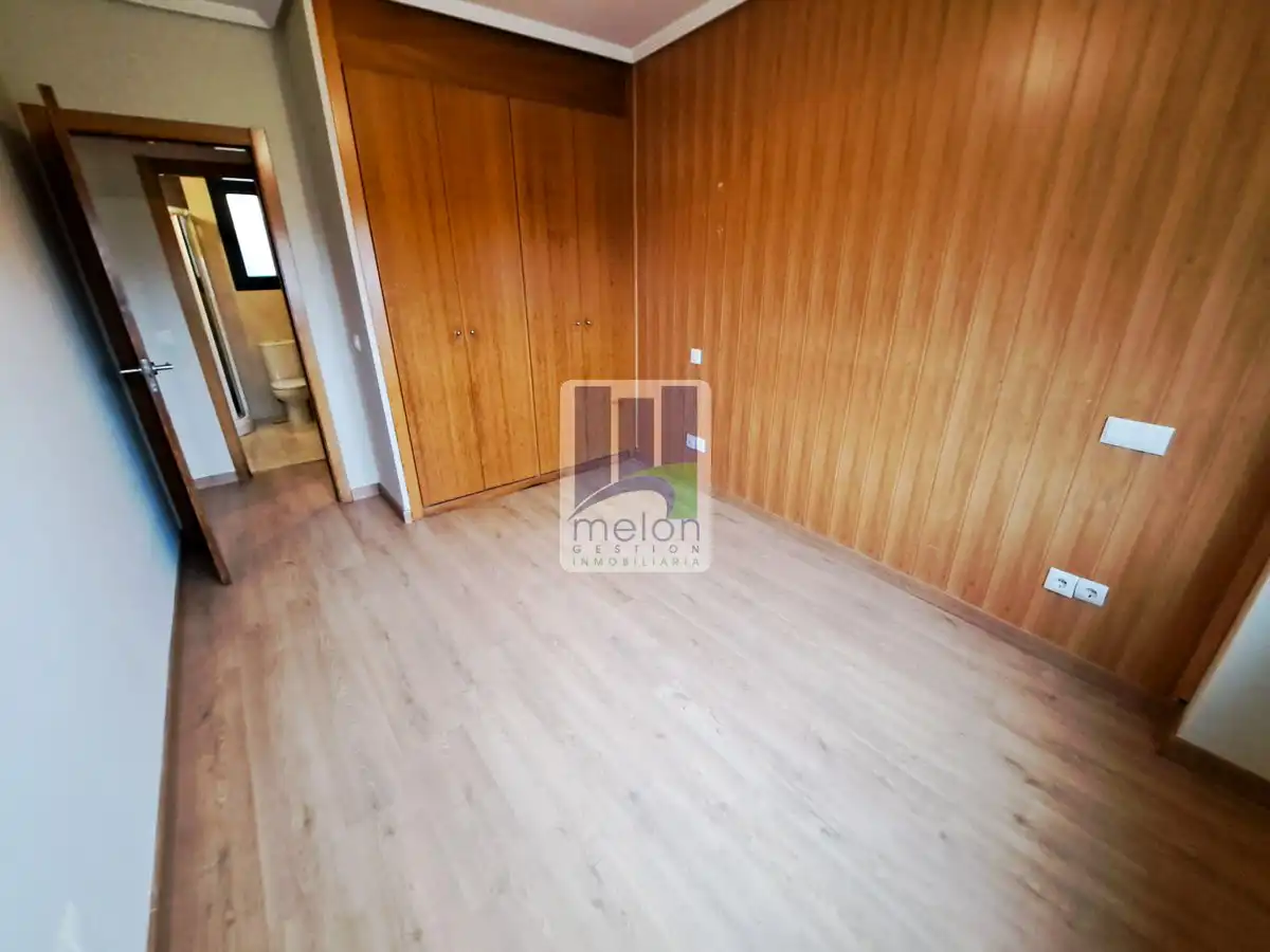 Piso en venta en Burgos con Trastero