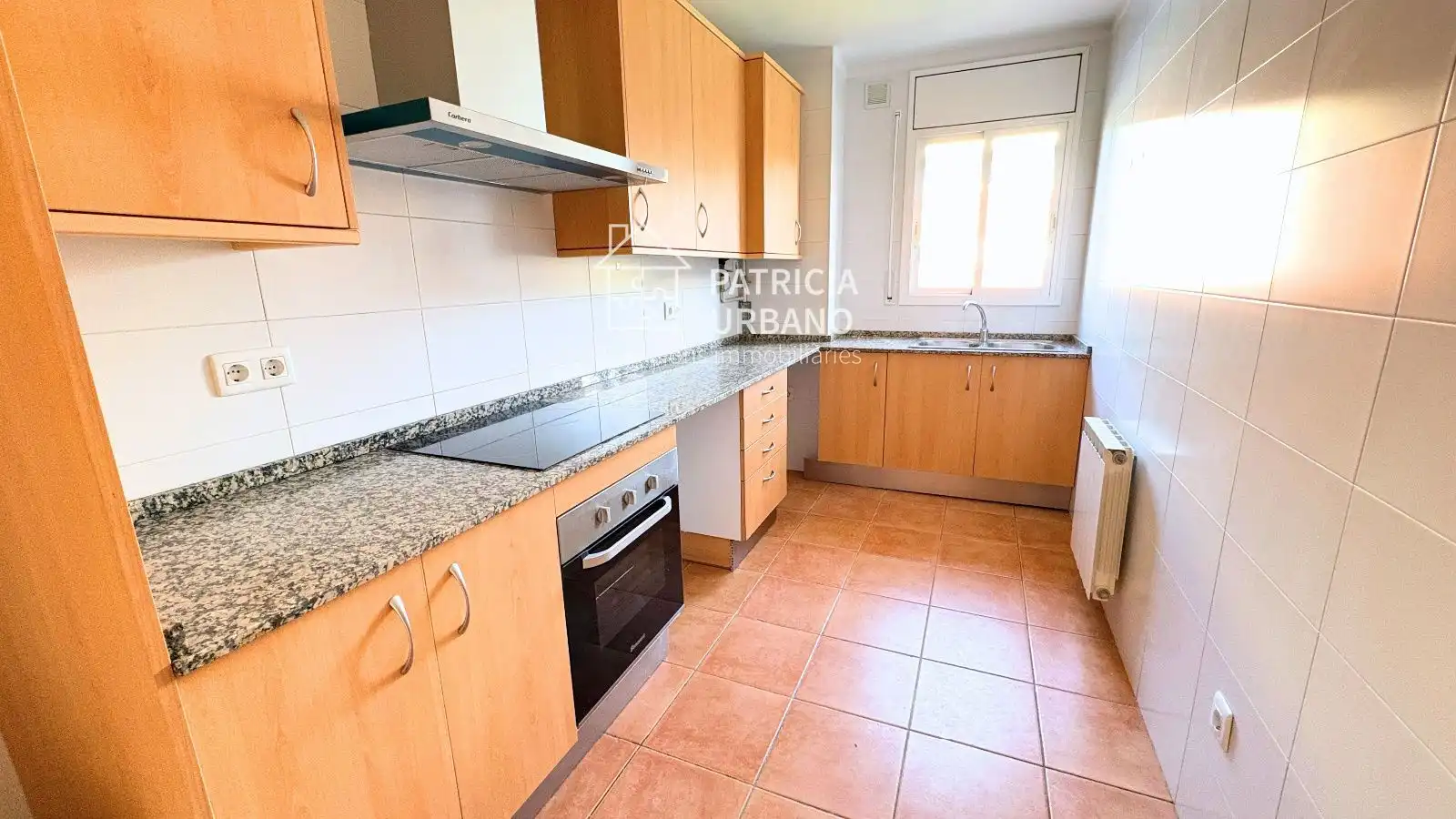 Cocina de Piso en venta en Cambrils con Calefacción, Terraza y Piscina