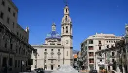 Vista exterior de Pis en venda en Alcoy / Alcoi amb Balcó i Internet
