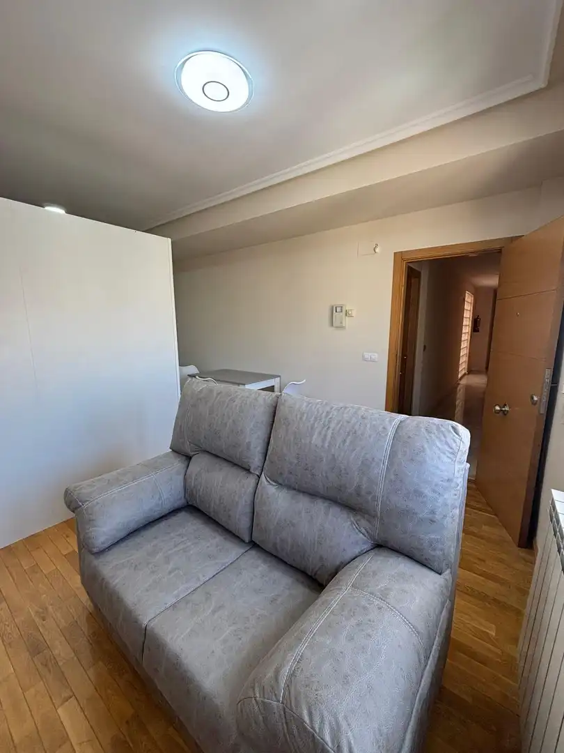 Study for rent in Valdepeñas