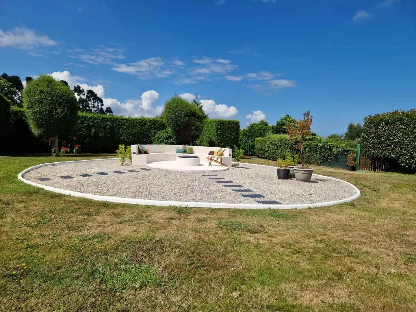 Terrassa de Casa o xalet en venda en Oleiros amb Calefacció, Jardí privat i Terrassa