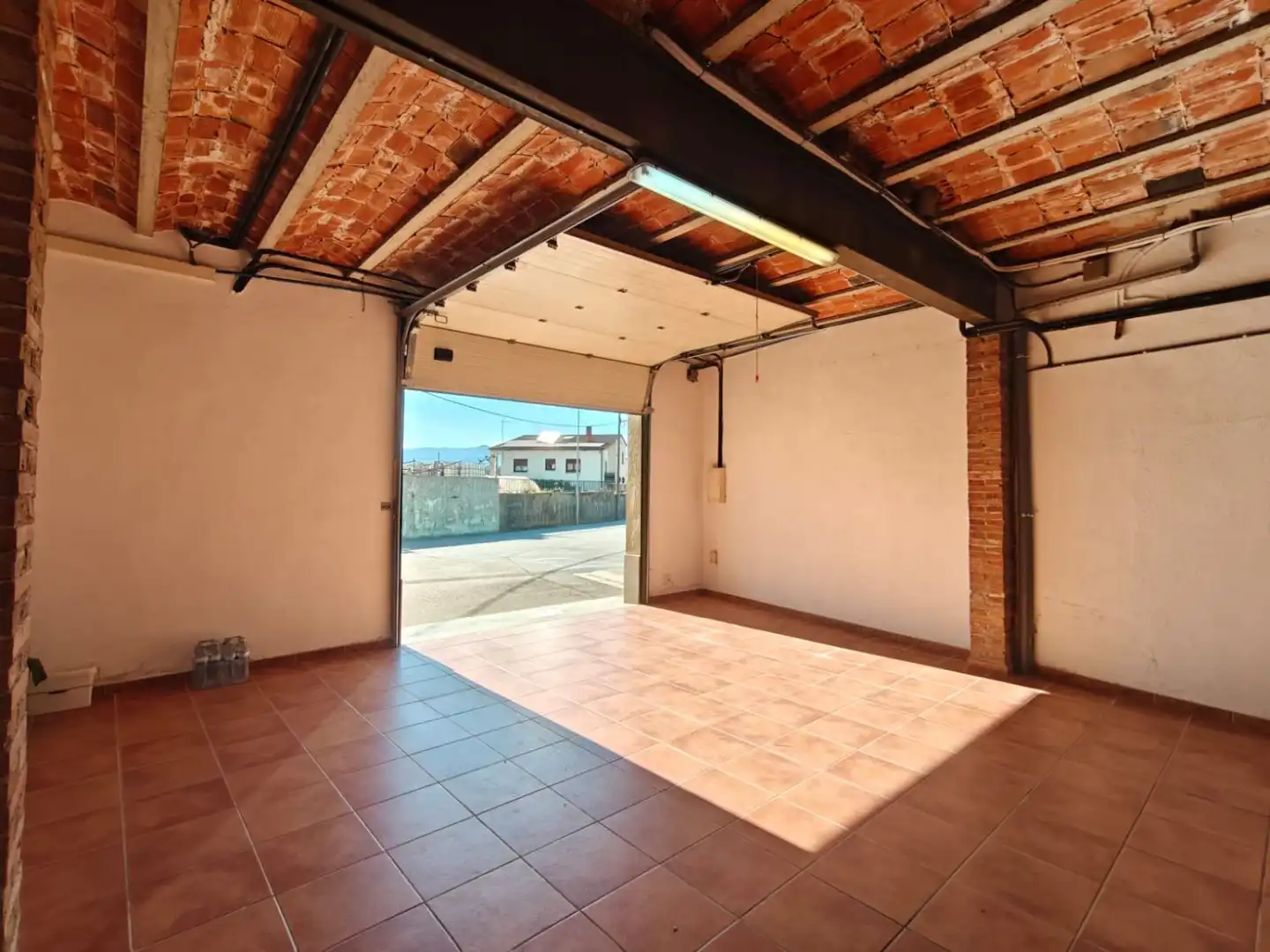 Detached homes for sale in Vilobí d'Onyar  with Air Conditioner, Heating and Terrace