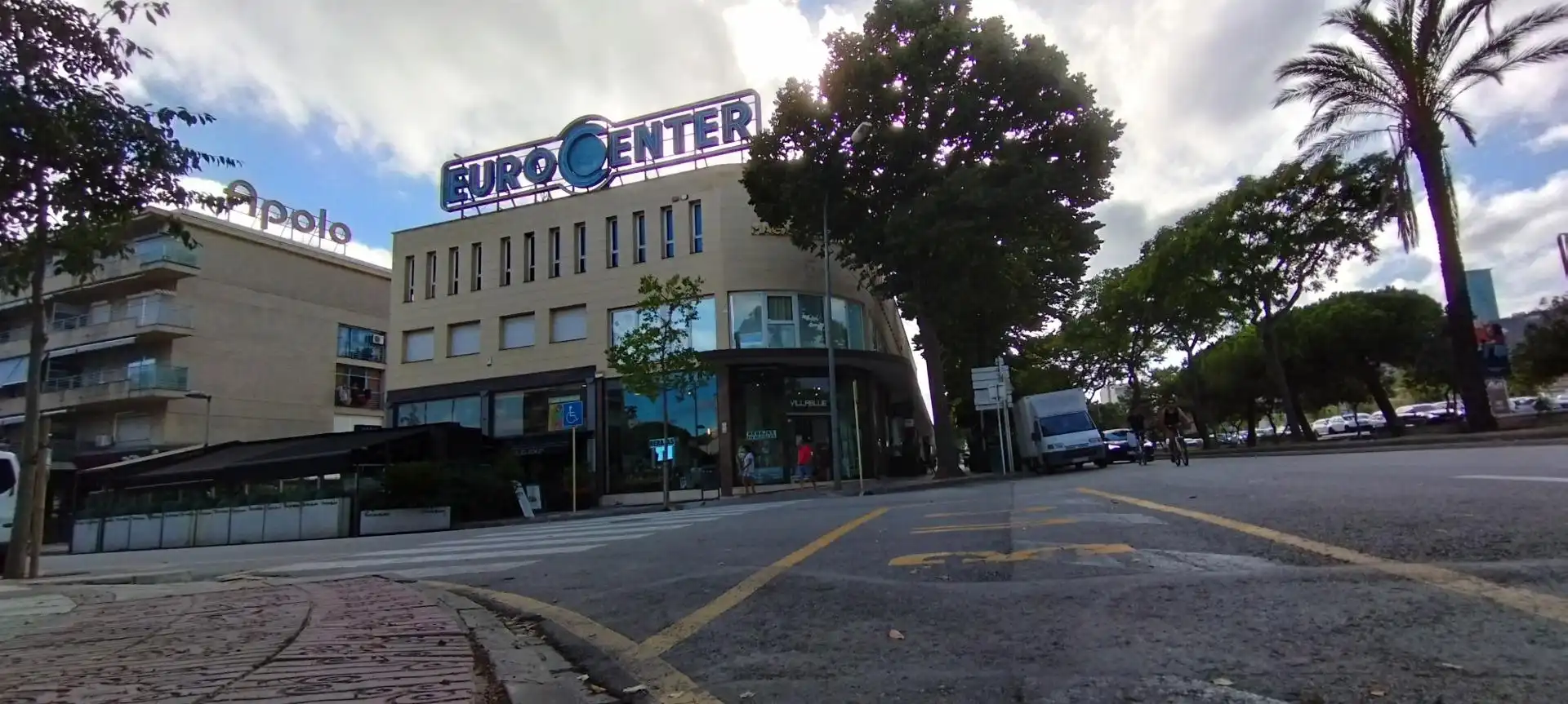 Local comercial en venda a Avenida Estrasburg, imagen 4
