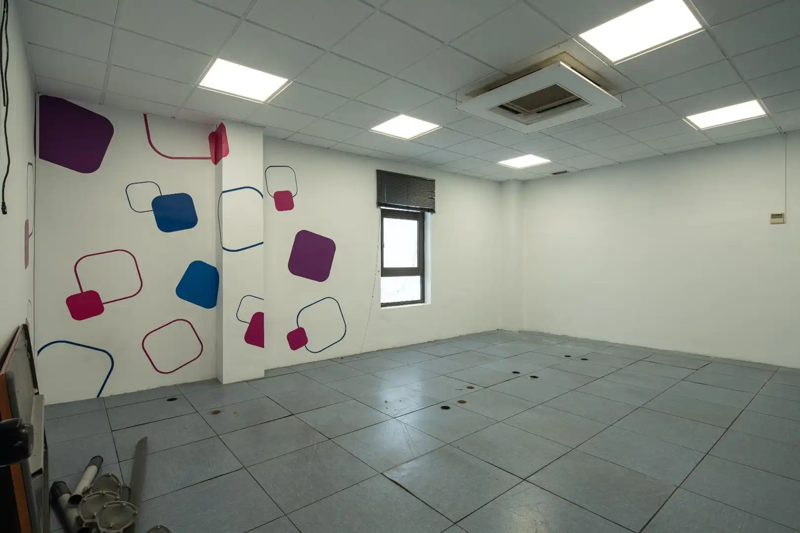 Oficina de alquiler en Campus de la Salud