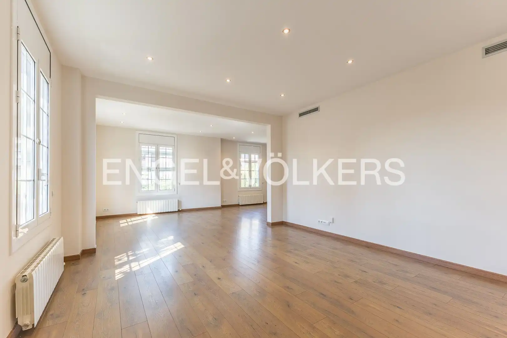 Sala de estar de Piso en venta en Barcelona con Aire acondicionado y Calefacción