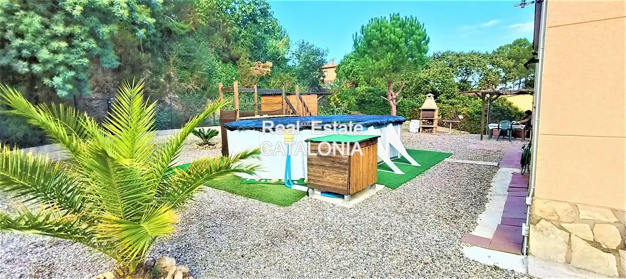 Haus oder Chalet zum Verkauf in Lloret de Mar mit Heizung, Privatgarten und Terrasse