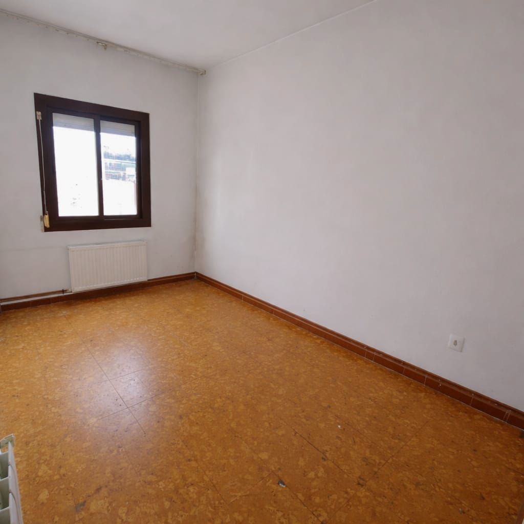 Bedroom of Flat for sale in  Barcelona Capital  with Heating