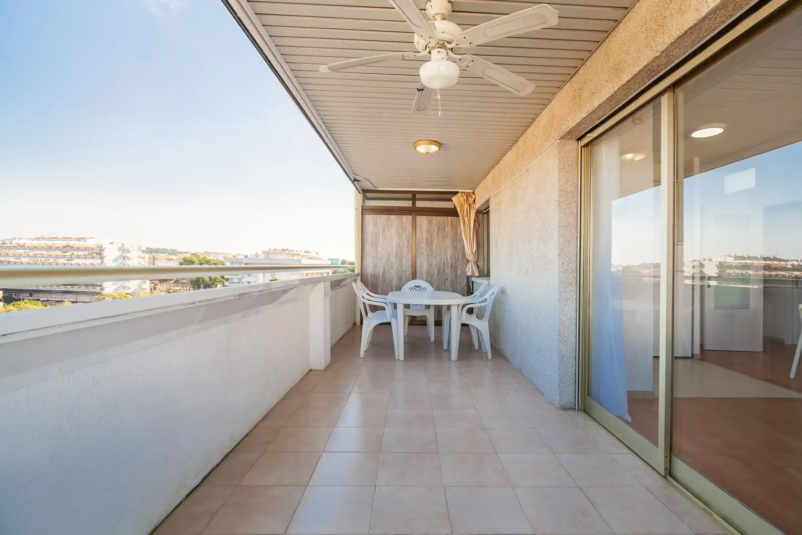 Apartamento en venta en de Carles Buïgas, Mar i Camp - Platja dels Capellans