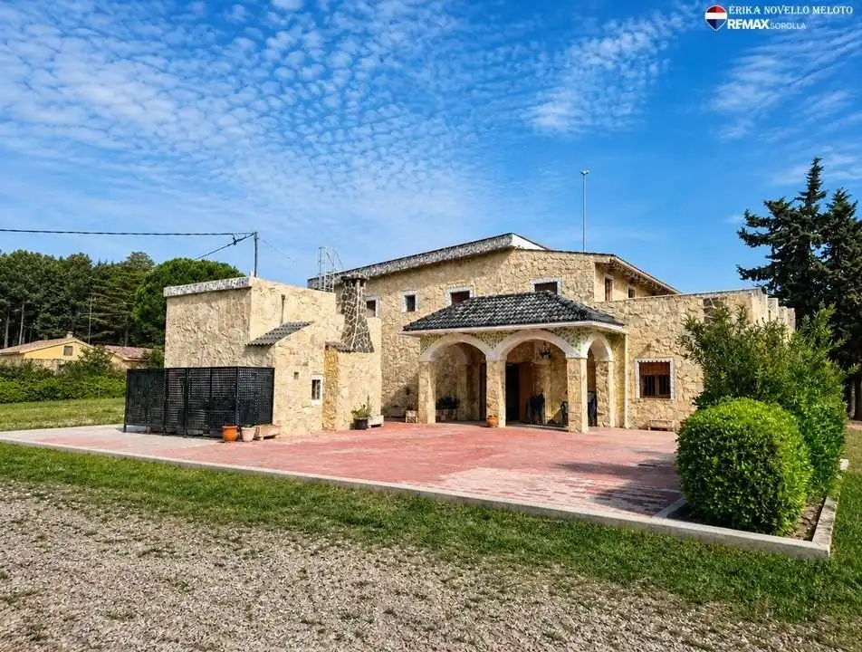 Vista exterior de Casa o chalet en venta en Siete Aguas