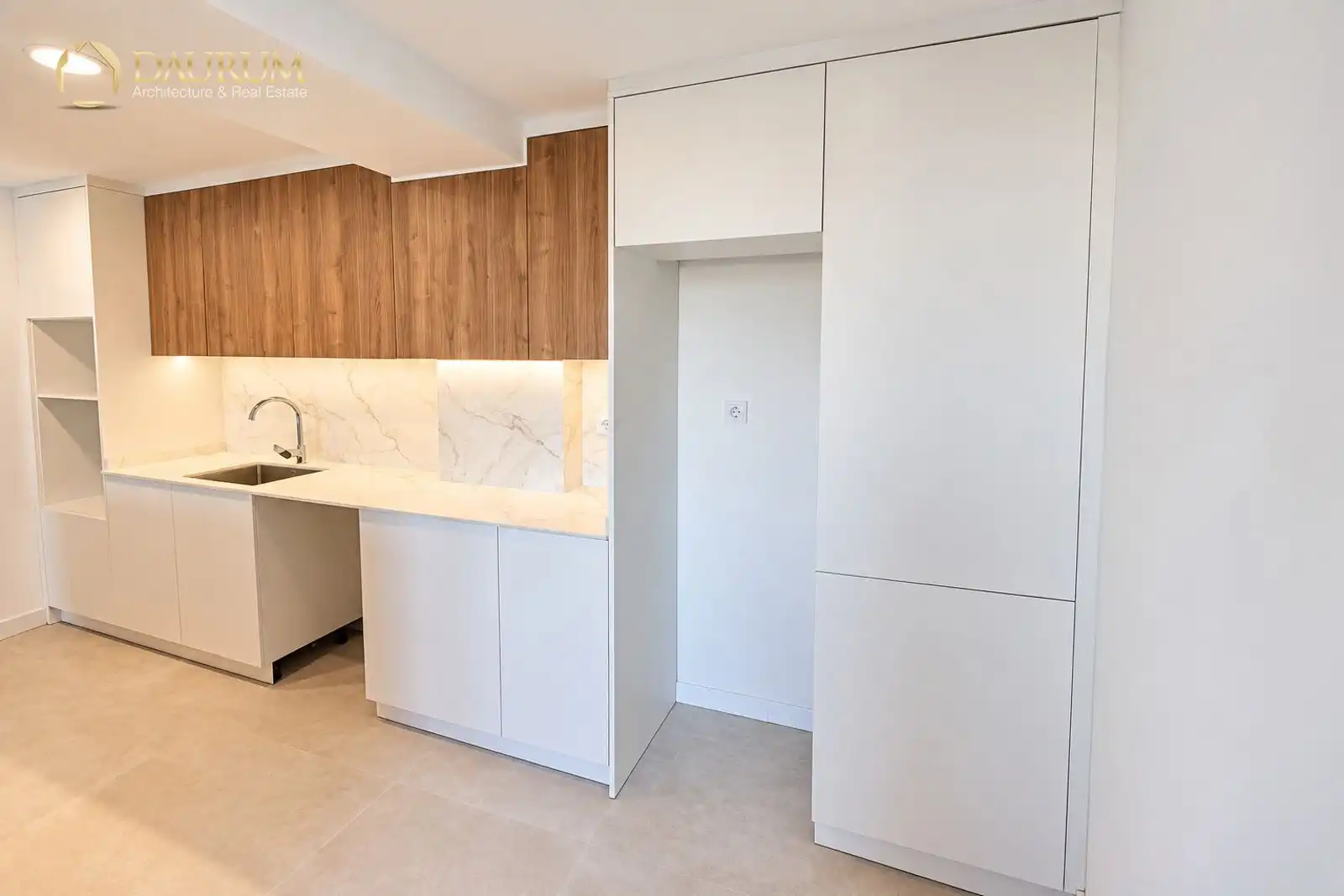 Küche von Wohnung zum Verkauf in Alicante / Alacant mit Klimaanlage, Terrasse und Balkon
